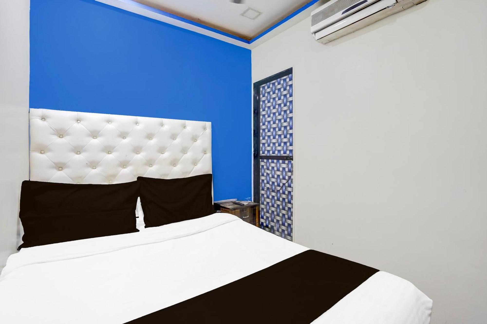 Hotel O The Om Sai Residency Bombay Esterno foto