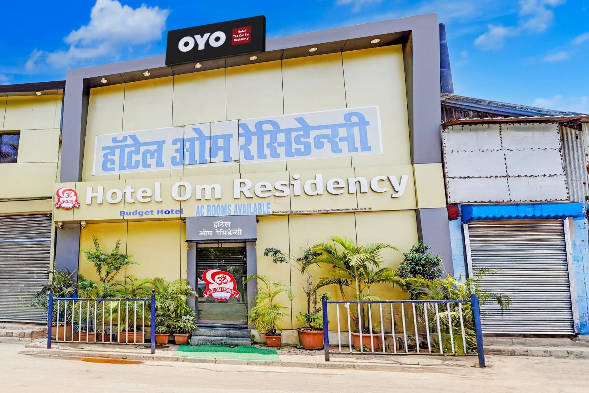 Hotel O The Om Sai Residency Bombay Esterno foto